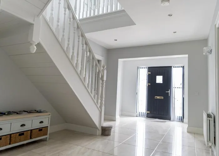 Maple Grove, Nyaraló *