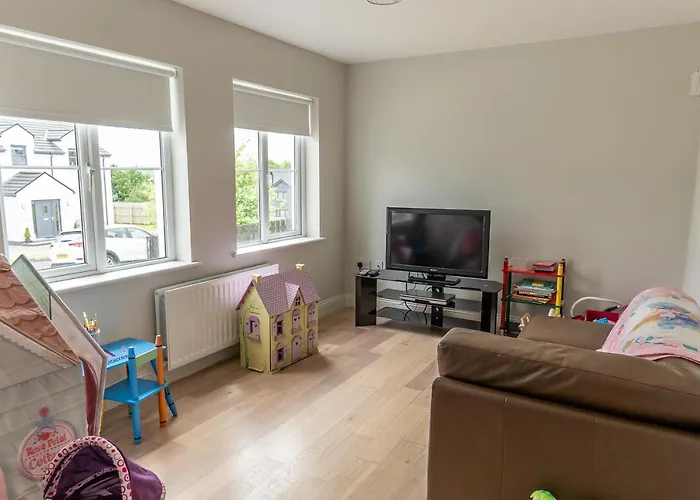 Maple Grove, Nyaraló *